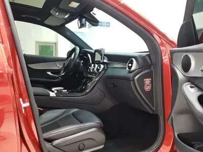 Mercedes-Benz GLC 2017, 220000 км, за 12036.26 USD