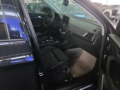 Audi Q5L 2021, 94700 км, за 23800.87 USD - фото 8