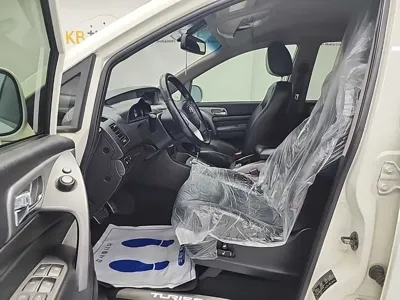 KG_Mobility_Ssangyong KORANDO 2017, 115107 км, за 5565.27 USD - фото 11
