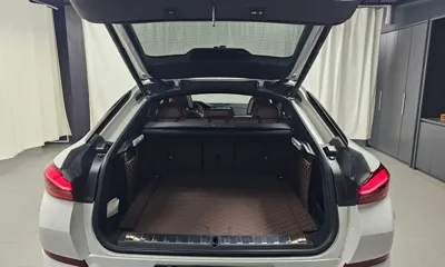 BMW X6 2023, 24748 км, за 57152.29 USD - фото 20