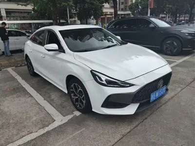MG MG5 2023, 40000 км, за 5428.88 USD
