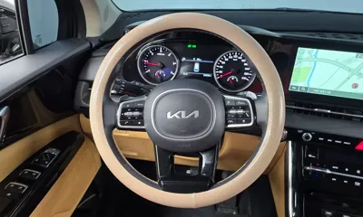 Kia Canival 2023, 69558 км, за 17329.66 USD - фото 13