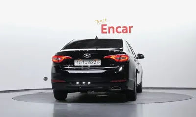 Hyundai Sonata 2016, 128504 км, за 5573.06 USD