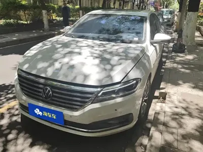Volkswagen Lavida 2021, 46600 км, за 9829.12 USD