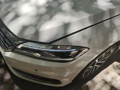 Volkswagen Lavida 2021, 46600 км, за 9829.12 USD