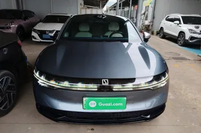 Zeekr 007 2024, 61200 км, за 22216 USD