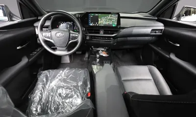 Lexus UX 2025, 13554 км, за 29415.67 USD - фото 7