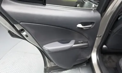 Lexus UX 2025, 13554 км, за 29415.67 USD - фото 25