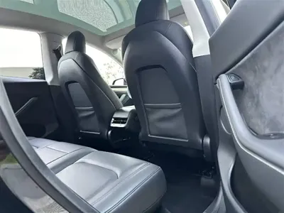 Tesla Model Y 2021, 56000 км, за 20451.14 USD - фото 6