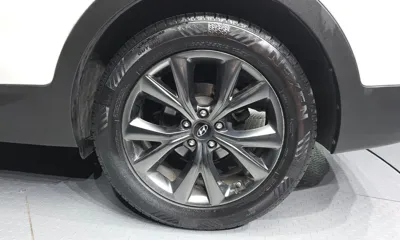 Hyundai Santafe 2016, 134163 км, за 8198.77 USD
