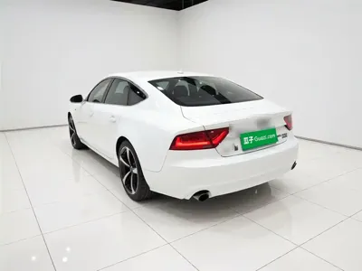 Audi A7 2016, 120500 км, за 15229.25 USD