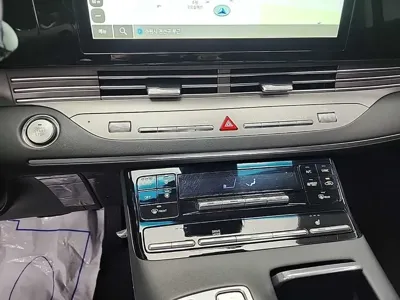 Hyundai Grandeur 2020, 65517 км, за 14375.74 USD - фото 10