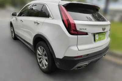 Cadillac XT4 2018, 52500 км, за 12069 USD