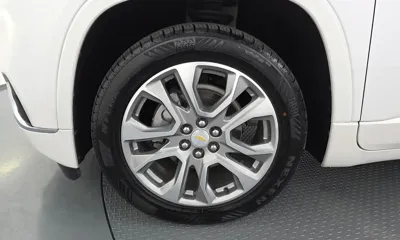 ChevroletGMDaewoo Traverse 2020, 51492 км, за 13904.96 USD