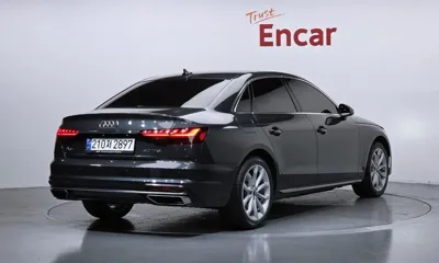 Audi A4 2023, 27889 км, за 16783.78 USD