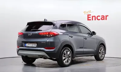Hyundai Tucson 2018, 110338 км, за 8664.83 USD
