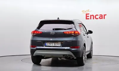 Hyundai Tucson 2018, 110338 км, за 8664.83 USD