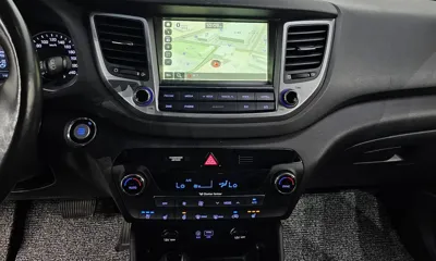 Hyundai Tucson 2018, 110338 км, за 8664.83 USD - фото 12