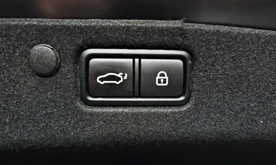 Hyundai Grandeur 2020, 94829 км, за 12344.79 USD - фото 20