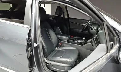 Kia Sportage 2022, 133359 км, за 12355.47 USD - фото 12