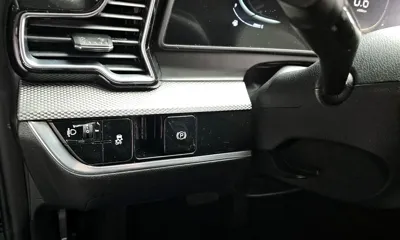 Kia Sportage 2022, 133359 км, за 12355.47 USD - фото 15