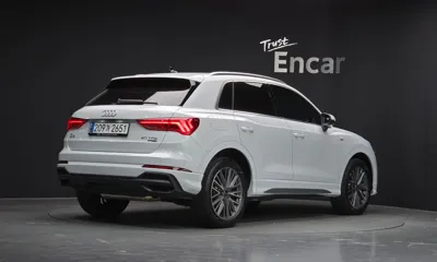 Audi Q3 2023, 25225 км, за 23841.04 USD