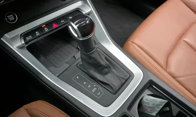 Audi Q3 2023, 25225 км, за 23841.04 USD - фото 9