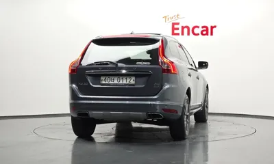 Volvo XC60 2016, 256785 км, за 6236.05 USD