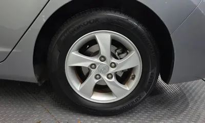 Hyundai Avante 2015, 68725 км, за 4966.88 USD