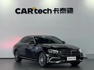 Mercedes-Benz E-Class 2023, 61000 км, за 32970.64 USD
