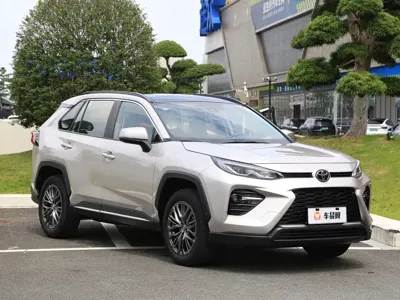 Toyota Wildlander 2023, 3000 км, за 18613.53 USD