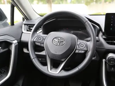Toyota Wildlander 2023, 3000 км, за 18613.53 USD