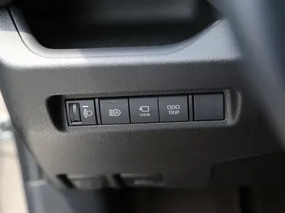 Toyota Wildlander 2023, 3000 км, за 18613.53 USD - фото 12