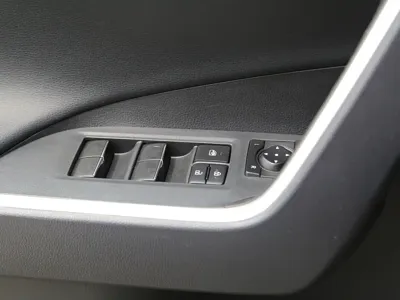 Toyota Wildlander 2023, 3000 км, за 18613.53 USD - фото 13
