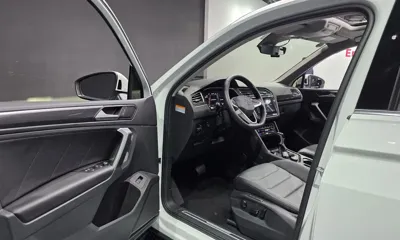 Volkswagen Tiguan 2022, 29130 км, за 42000.37 USD - фото 10