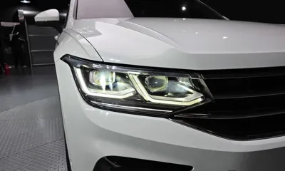 Volkswagen Tiguan 2022, 29130 км, за 42000.37 USD - фото 22