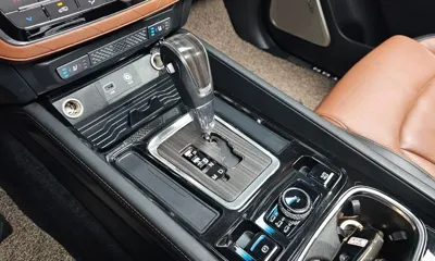 KG_Mobility_Ssangyong Rexton 2018, 135488 км, за 9780.75 USD - фото 9