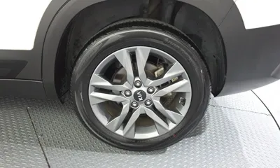 Kia Seltos 2020, 70234 км, за 11093.61 USD - фото 21