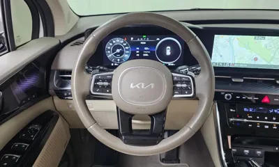 Kia Canival 2023, 32182 км, за 24025.21 USD - фото 13