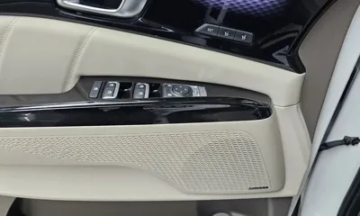 Kia Canival 2023, 32182 км, за 24025.21 USD - фото 28