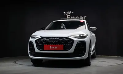 Audi Q5 2025, 17 км, за 55074.18 USD