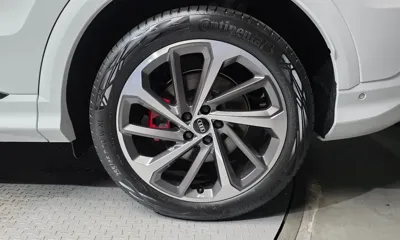 Audi Q5 2025, 17 км, за 55074.18 USD - фото 21