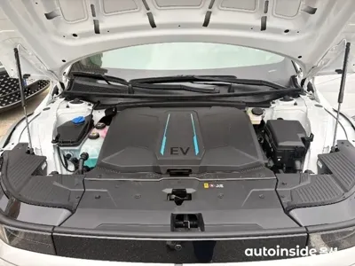 Hyundai Ioniq5 2024, 24183 км, за 20609.49 USD