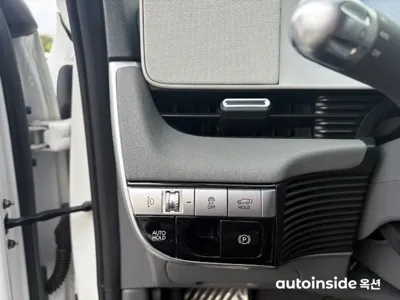 Hyundai Ioniq5 2024, 24183 км, за 20609.49 USD - фото 12
