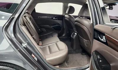 Kia K7 2018, 89713 км, за 8336.62 USD - фото 11