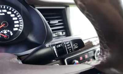 Kia K7 2018, 89713 км, за 8336.62 USD - фото 35