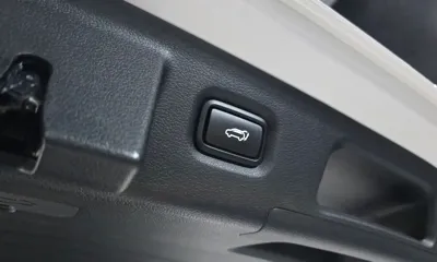 Hyundai Santafe 2019, 139913 км, за 12638.44 USD - фото 19