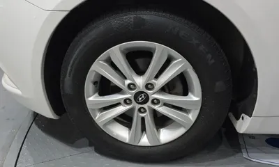 Hyundai Sonata 2012, 138731 км, за 2730.29 USD - фото 5