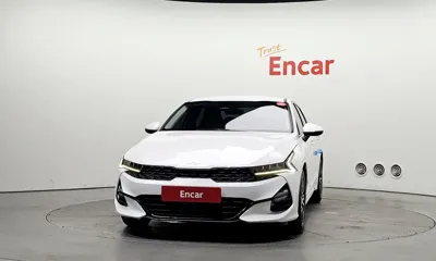 Kia K5 2022, 87789 км, за 12997.24 USD