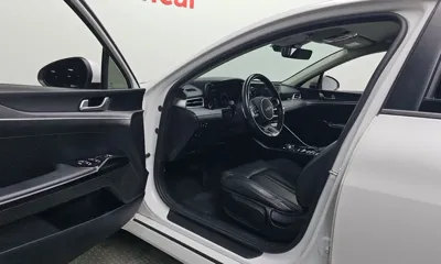 Kia K5 2022, 87789 км, за 12997.24 USD - фото 10